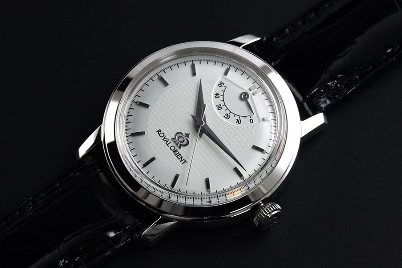Đồng hồ Orient với thiết kế sang trọng, ấn tượng